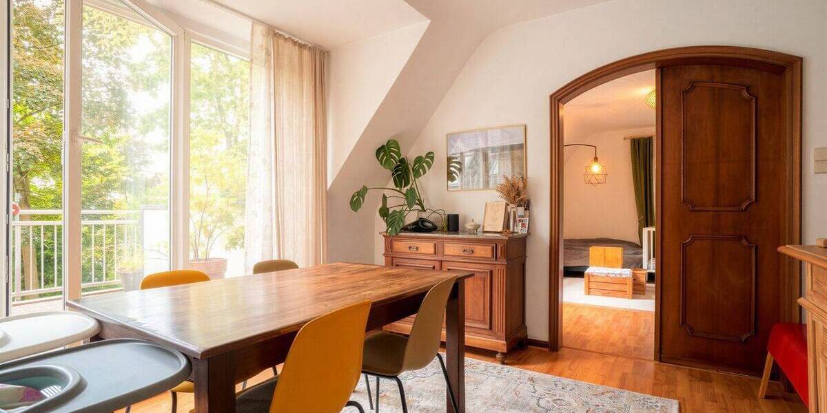 Etagenwohnung Duisburg Dellviertel - 3 Zimmer, 110 m&sup2;, 1.100&euro; | Angebot:26569409