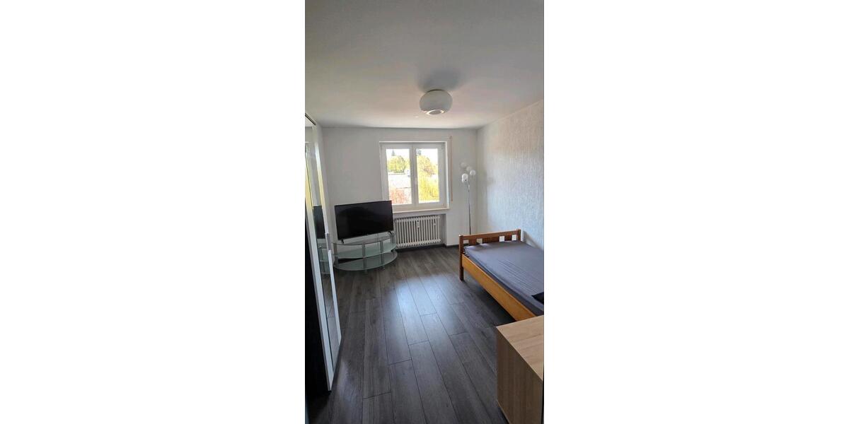 Wohnen auf Zeit Tuttlingen - 2 Zimmer, 104 m&sup2;, 750&euro; | Angebot:26415435