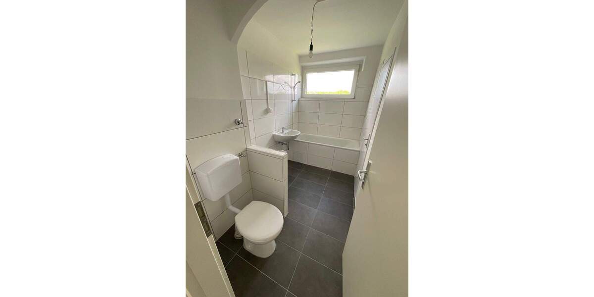 sanierte Familienwohnung mit Balkon 3 zimmer