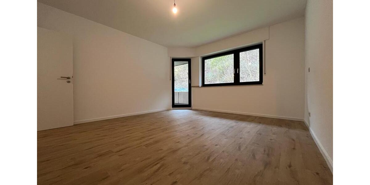 Erdgeschoßwohnung Bonn Beuel-Mitte - 2 Zimmer, 71 m&sup2;, 1.220&euro; | Angebot:25150003