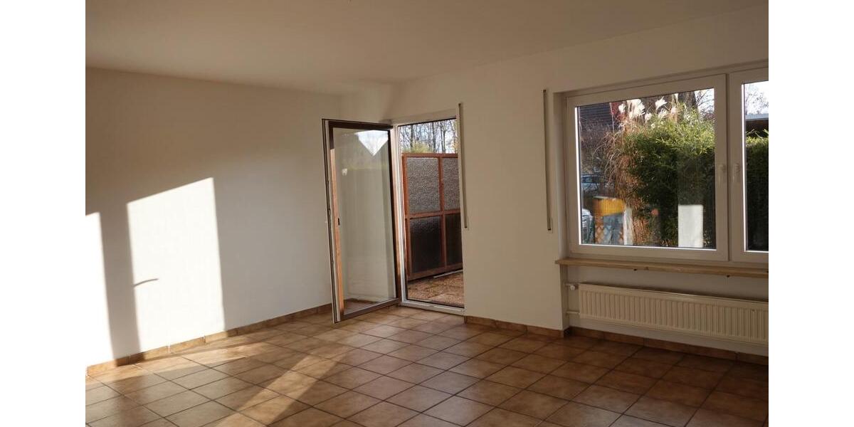 Reihenhaus Heilsbronn - 6 Zimmer, 122 m&sup2;, 1.050&euro; | Angebot:26214039