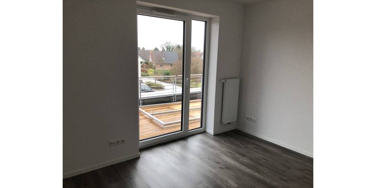Etagenwohnung Preetz - 3 Zimmer, 94 m&sup2;, 1.170&euro; | Angebot:26093969