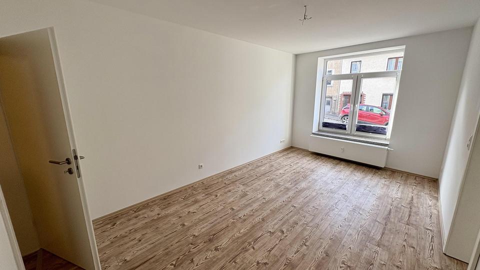 Erdgeschoßwohnung Pößneck - 2 Zimmer, 53 m&sup2;, 385&euro; | Angebot:24984112