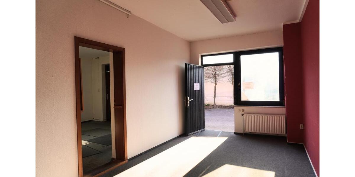 Gewerbeobjekt Plön - 2.106&euro; | Angebot:24100376