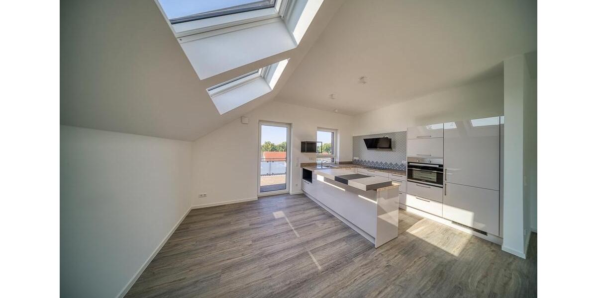 Dachgeschoßwohnung Agathenburg - 5 Zimmer, 122 m&sup2;, 1.595&euro; | Angebot:26379902