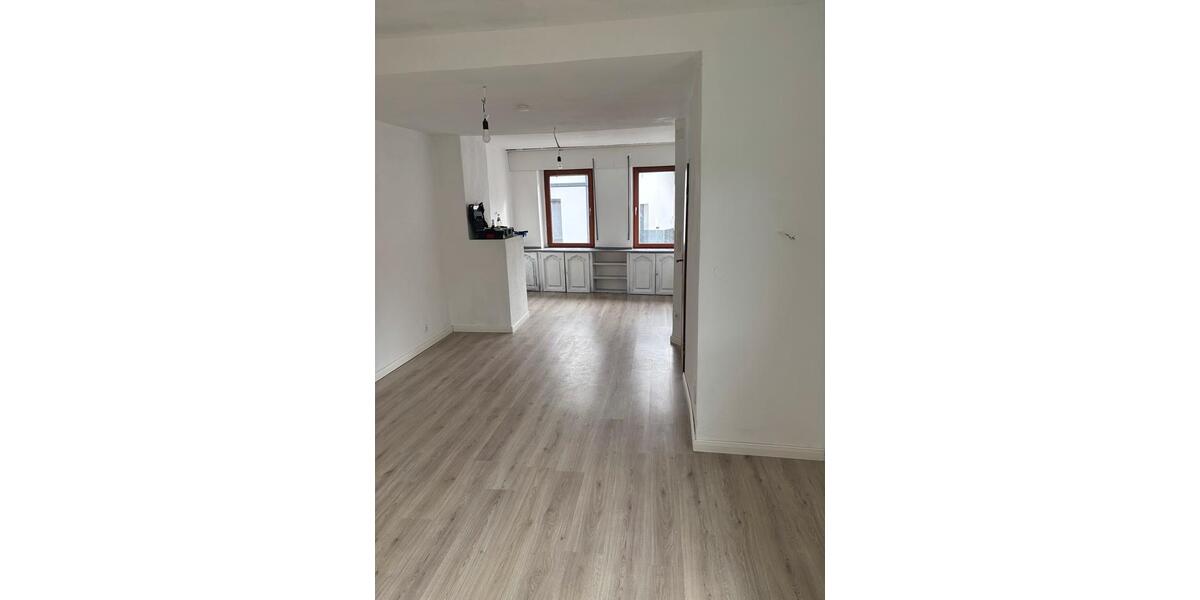 Doppelhaushälfte Polch - 5 Zimmer, 190 m&sup2;, 1.400&euro; | Angebot:26032815