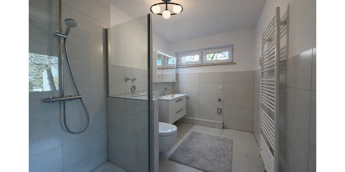 Etagenwohnung München Trudering-Riem - 3 Zimmer, 85 m&sup2;, 1.690&euro; | Angebot:25276622