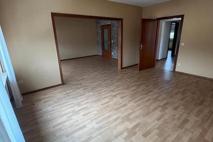 Wohnung Biedenkopf - 3 Zimmer, 85 m&sup2;, 680&euro; | Angebot:26227369