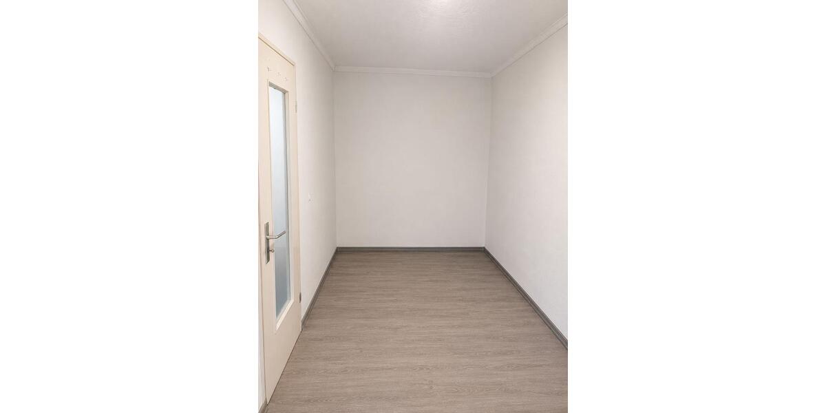 Etagenwohnung Bad Kreuznach Bad Münster am Stein-Ebernburg - 4 Zimmer, 97 m&sup2;, 995&euro; | Angebot:26612487