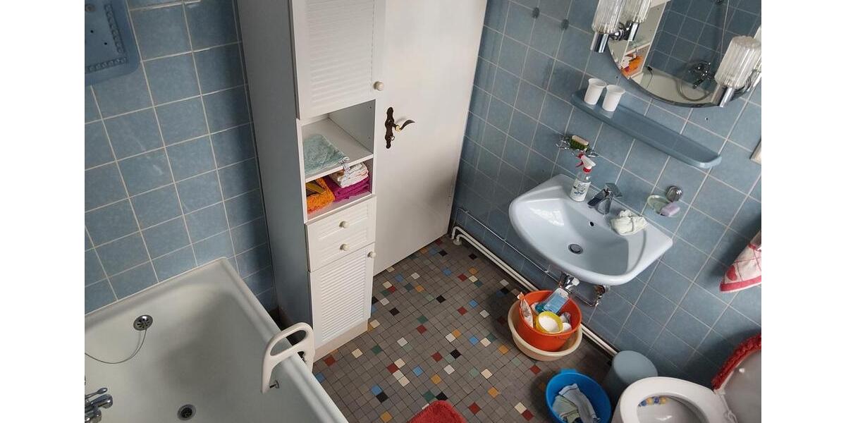 Dachgeschoßwohnung Dillingen an der Donau - 3.5 Zimmer, 65 m&sup2;, 840&euro; | Angebot:26611701