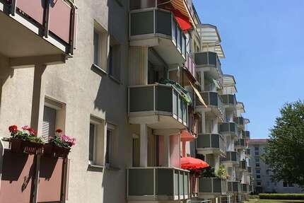Wohnung Forst (Lausitz) - 2 Zimmer, 49 m&sup2;, 304&euro; | Angebot:27103392