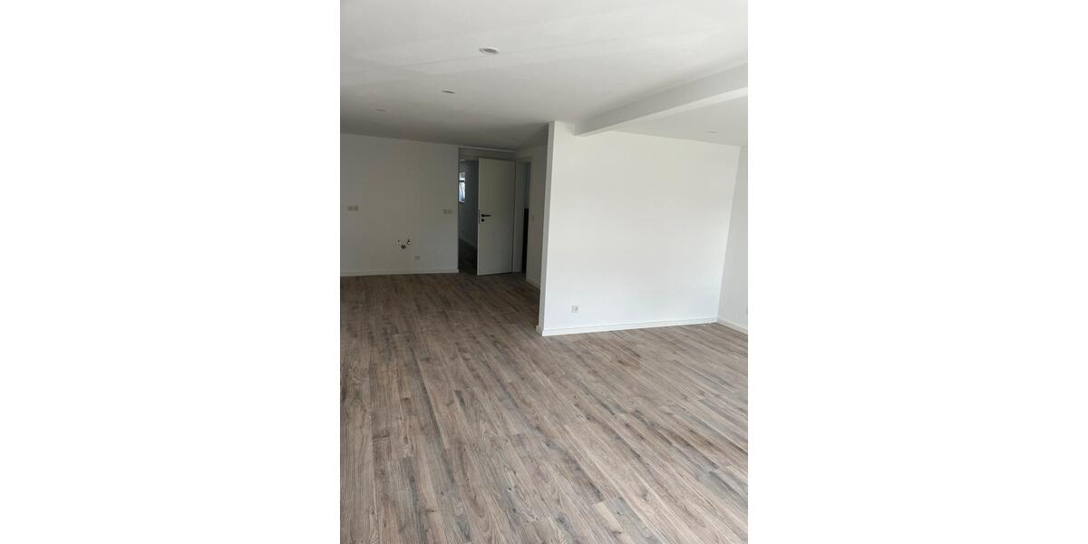Erdgeschoßwohnung Blieskastel - 2 Zimmer, 60 m&sup2;, 600&euro; | Angebot:26250199