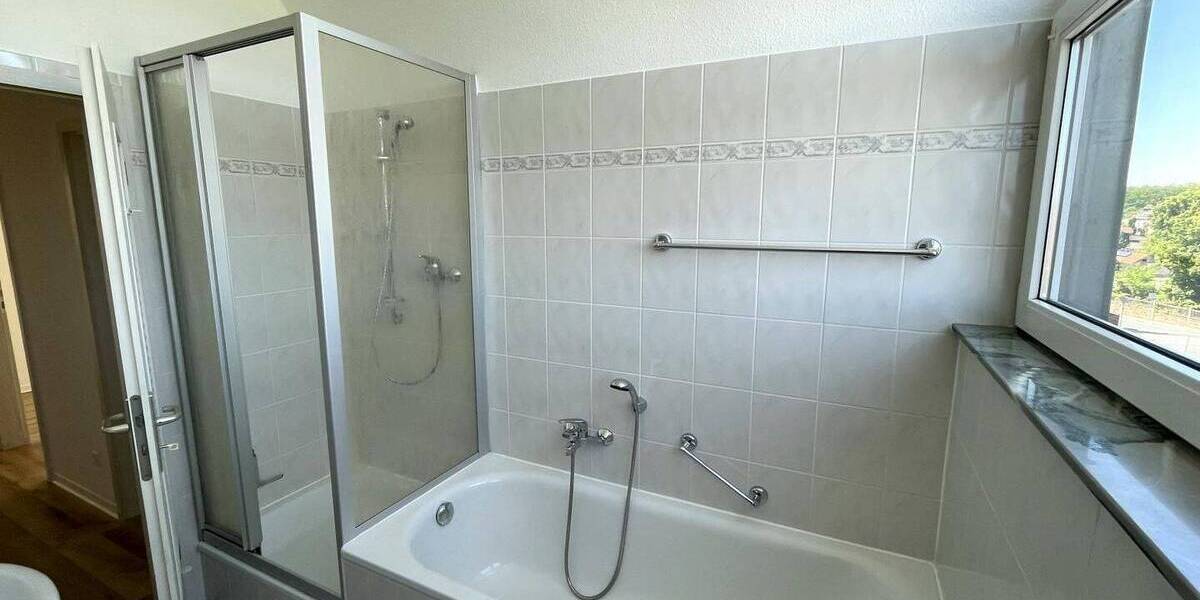 Etagenwohnung Radebeul Niederlößnitz - 3 Zimmer, 69 m&sup2;, 810&euro; | Angebot:26713093