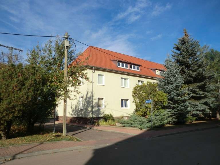Wohnung zum Mieten in Braunsbedra OT Roßbach 309 € 47.5 m²
