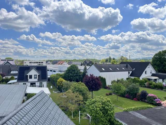 Etagenwohnung Bielefeld Heepen - 4 Zimmer, 95 m&sup2;, 950&euro; | Angebot:26700988