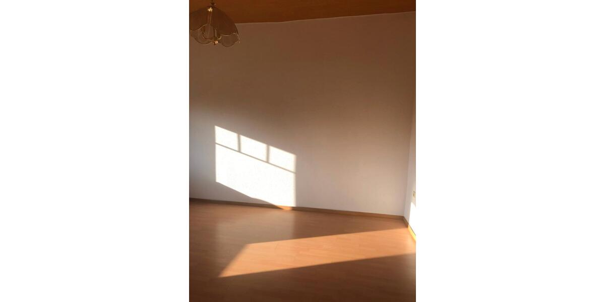 Erdgeschoßwohnung Wagenfeld - 5 Zimmer, 140 m&sup2;, 900&euro; | Angebot:26591228