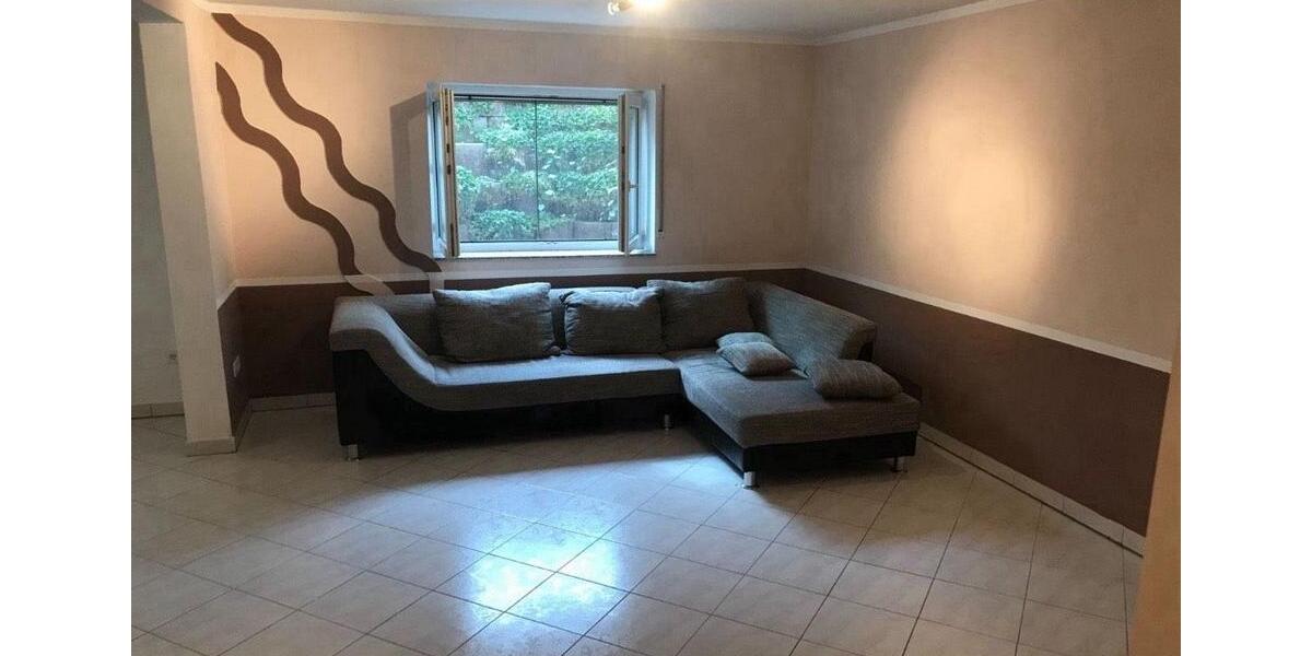 Etagenwohnung Viernheim - 2 Zimmer, 70 m&sup2;, 700&euro; | Angebot:26015736