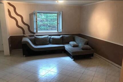 Wohnung Viernheim - 2 Zimmer, 70 m&sup2;, 700&euro; | Angebot:26015736