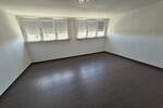 Dachgeschoßwohnung Sersheim - 3 Zimmer, 81 m&sup2;, 1.020&euro; | Angebot:25982331