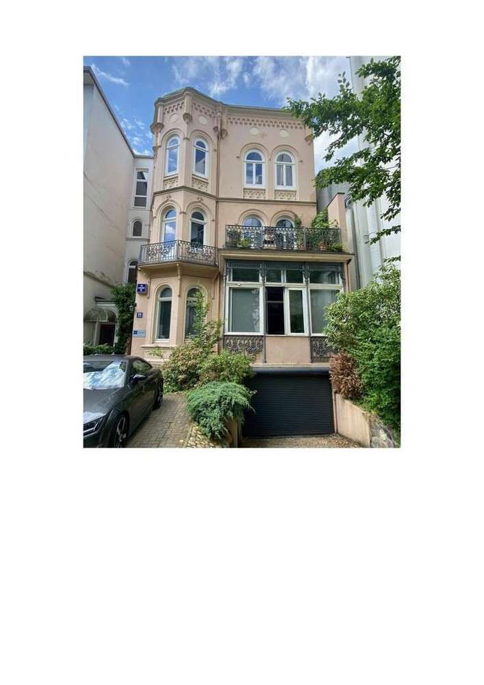 Büro in Hamburg 3.942 € 129 m²