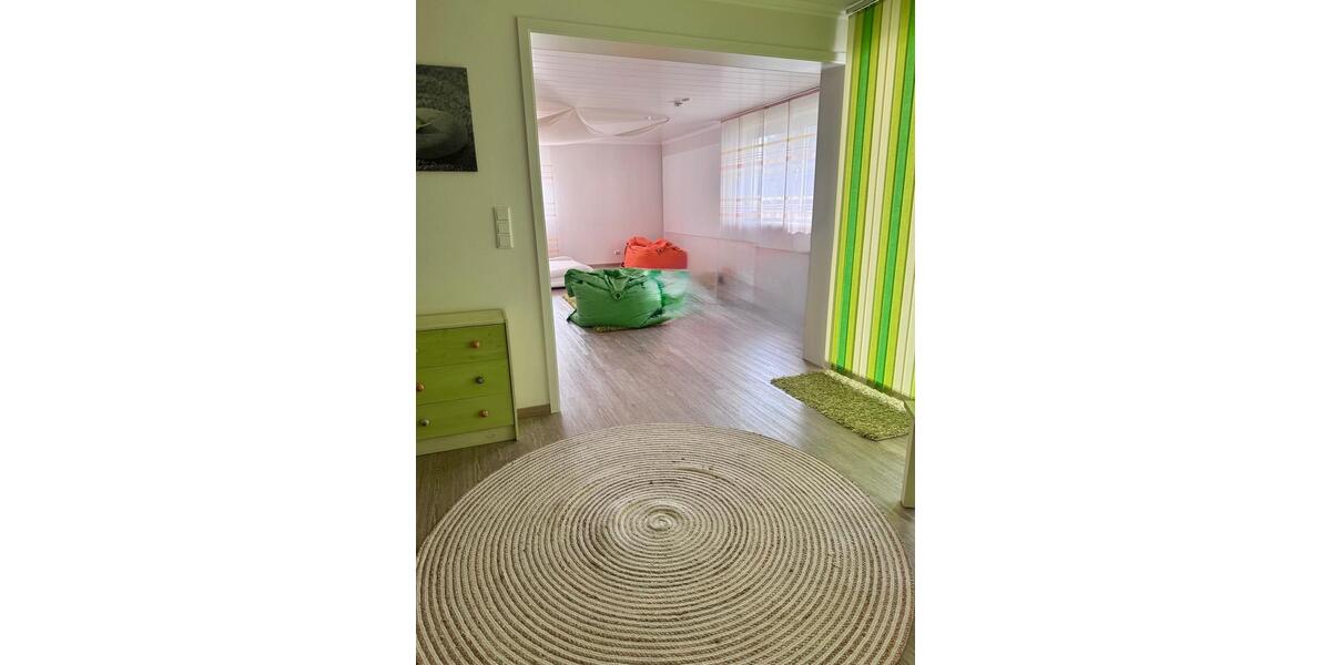 Erdgeschoßwohnung Flensburg Fruerlund - 3 Zimmer, 103 m&sup2;, 1.700&euro; | Angebot:25905832