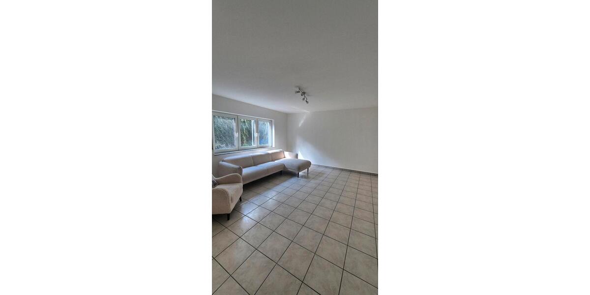 Etagenwohnung Burscheid - 2 Zimmer, 60 m&sup2;, 570&euro; | Angebot:25841769