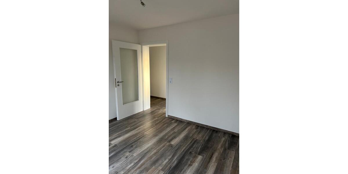 Etagenwohnung Schillingsfürst - 4 Zimmer, 86 m&sup2;, 750&euro; | Angebot:24477711