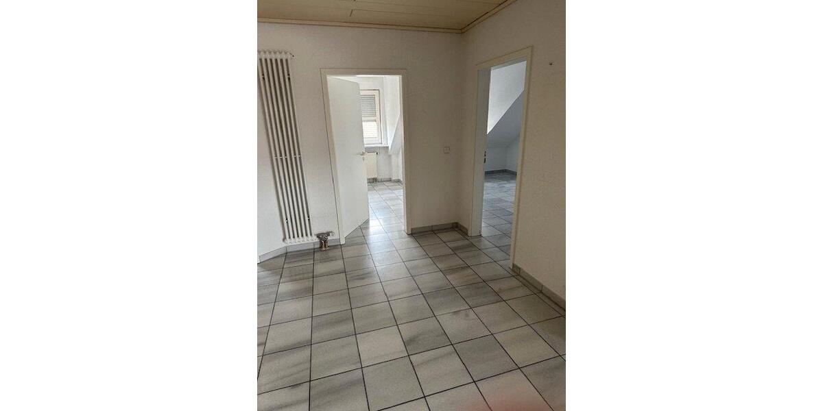 Etagenwohnung Neumarkt in der Oberpfalz Altenhof - 3 Zimmer, 73 m&sup2;, 710&euro; | Angebot:26577629