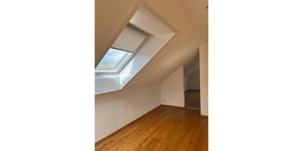 Dachgeschoßwohnung Michelstadt - 3 Zimmer, 60 m&sup2;, 860&euro; | Angebot:26595243