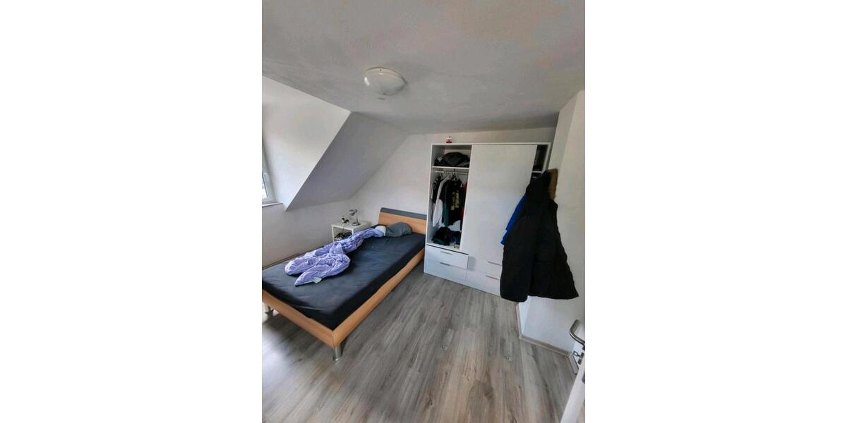 Dachgeschoßwohnung Sulzbach (Saar) - 1 Zimmer, 40 m&sup2;, 650&euro; | Angebot:26222018