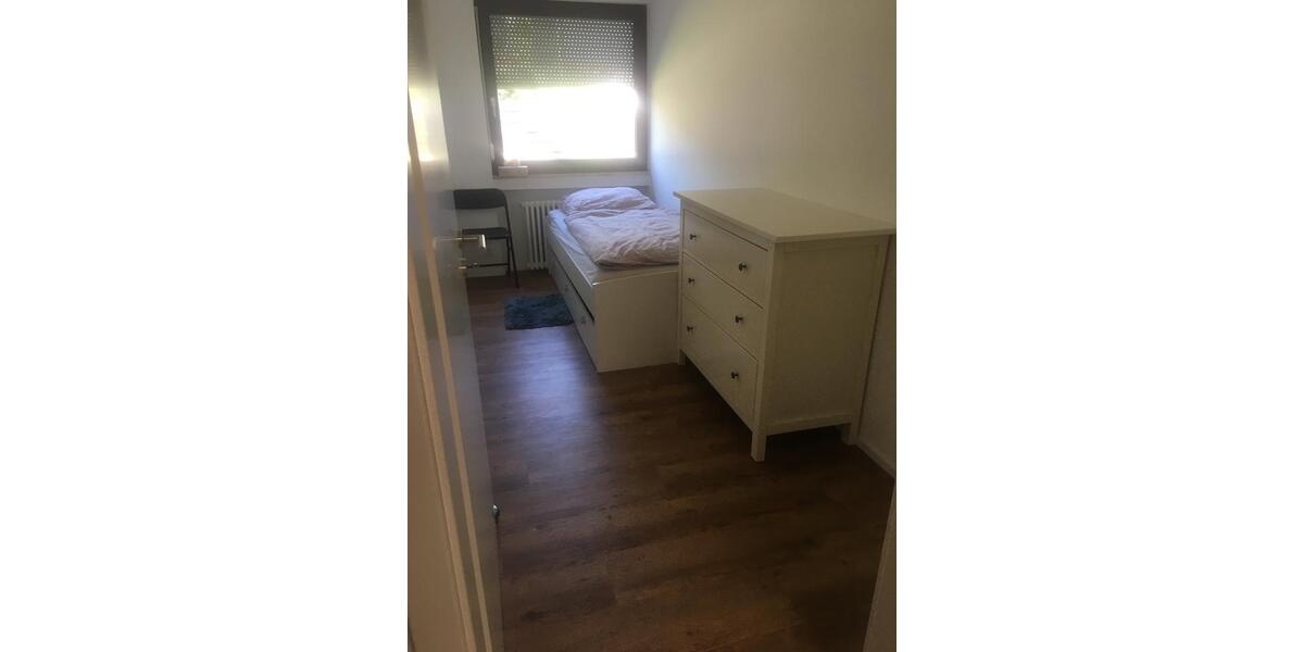 Erdgeschoßwohnung Ulm Obertalfingen - 1 Zimmer, 12 m&sup2;, 450&euro; | Angebot:26698439