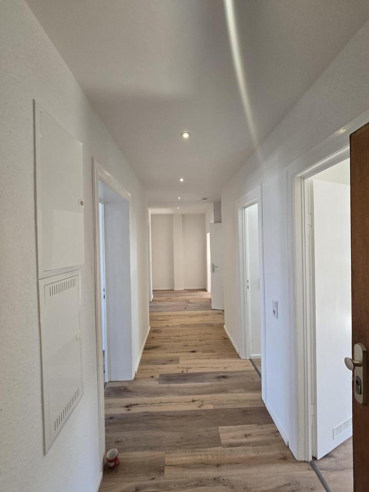 Exklusiver Erstbezug: 3,5-Zimmer-Wohnung nach Kernsanierung in zentraler Lage von Wiesbaden