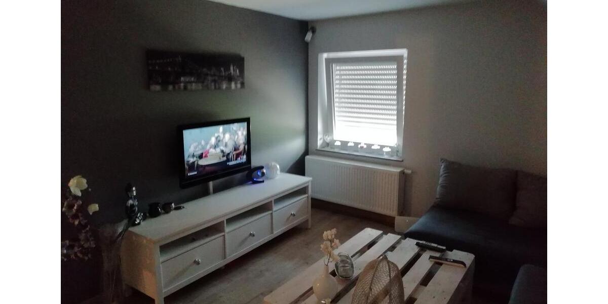 Dachgeschoßwohnung Rees - 3 Zimmer, 59 m&sup2;, 420&euro; | Angebot:26517400