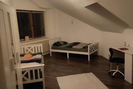 Wohnung Hennef (Sieg) - 1 Zimmer, 45 m&sup2;, 720&euro; | Angebot:26040295