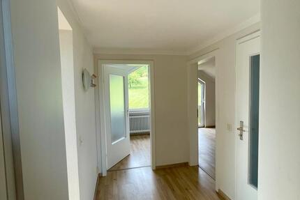 Wohnung Leidersbach - 2 Zimmer, 60 m&sup2;, 600&euro; | Angebot:26527332