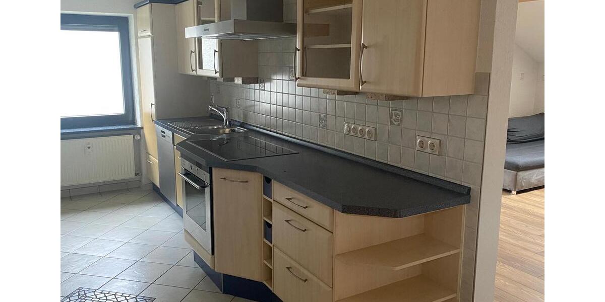 Dachgeschoßwohnung Arnbruck - 5 Zimmer, 111 m&sup2;, 800&euro; | Angebot:26261869