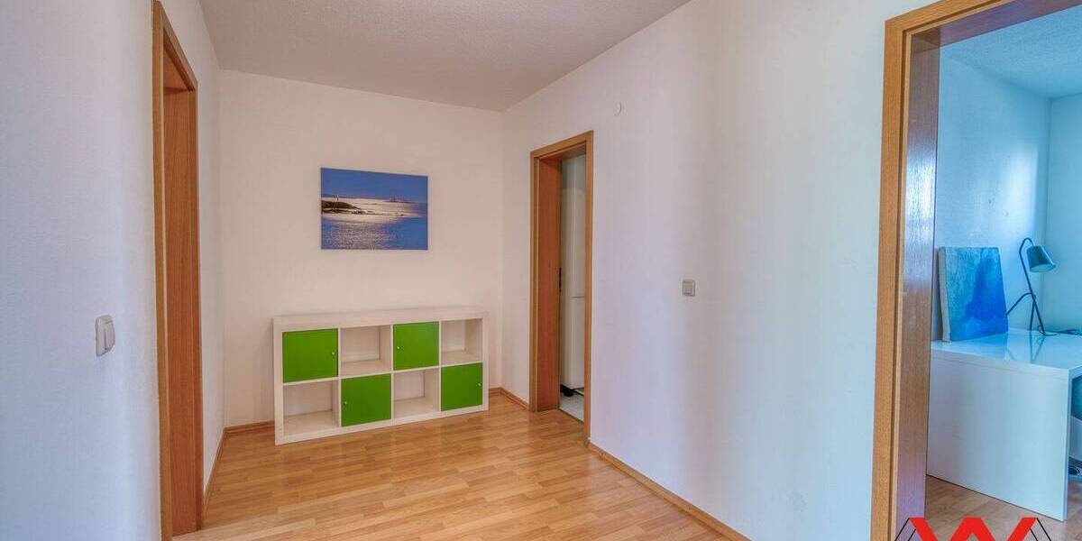 Mehrfamilienhaus, Wohnhaus Ebersberg - 6 Zimmer, 144 m&sup2;, 2.100&euro; | Angebot:26554388