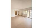 Etagenwohnung Saarbrücken St Johann - 3 Zimmer, 100 m&sup2;, 800&euro; | Angebot:26420001