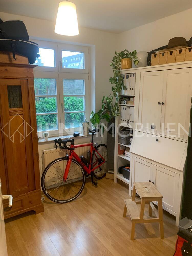 RESERVIERT!!! 3-Zimmer Etagenwohnung mit Balkon und Einbauküche in der östlichen Altstadt