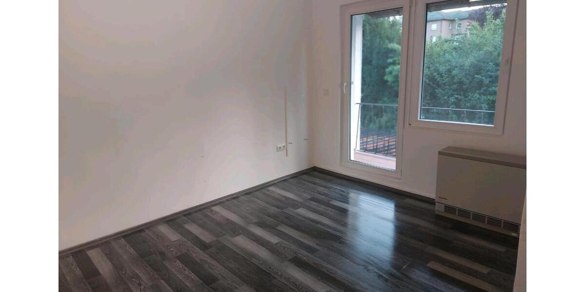 Doppelhaushälfte Ulmen - 6 Zimmer, 150 m&sup2;, 1.000&euro; | Angebot:26705293