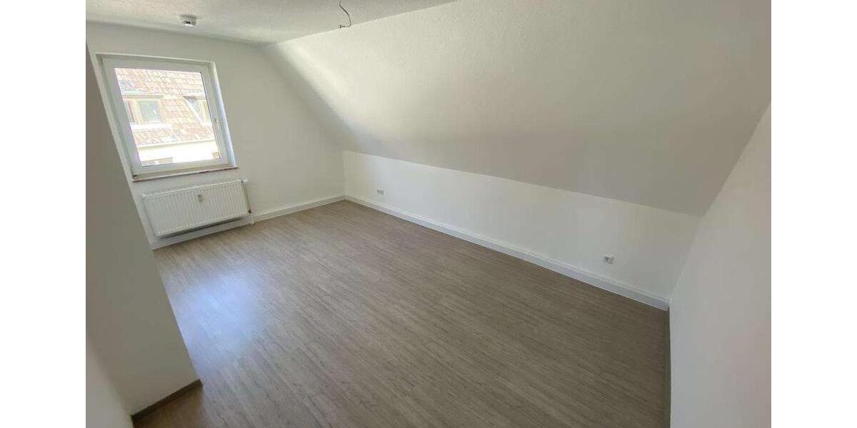 Dachgeschoßwohnung Plettenberg - 2 Zimmer, 58 m&sup2;, 380&euro; | Angebot:26249950