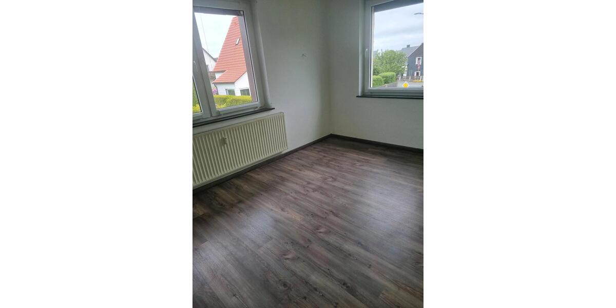 Etagenwohnung Schwarzenbach am Wald - 4 Zimmer, 100 m&sup2;, 595&euro; | Angebot:24784783