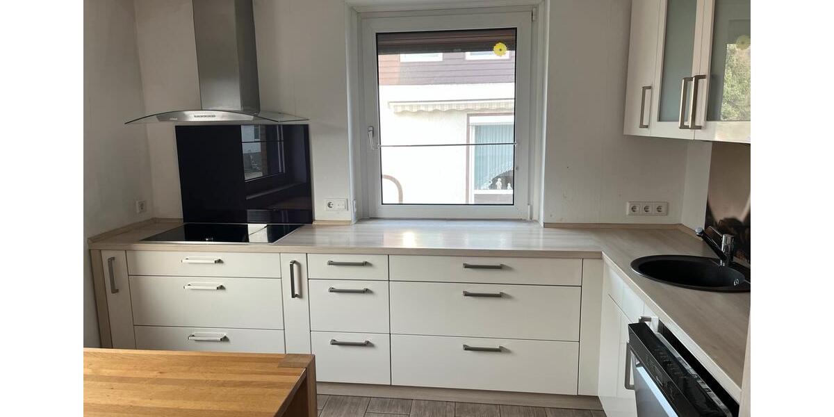 Erdgeschoßwohnung Seelze - 5 Zimmer, 120 m&sup2;, 1.400&euro; | Angebot:25048515