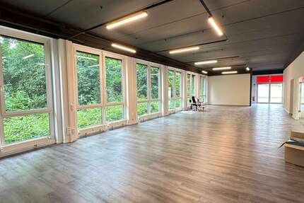 Gewerbeobjekt Holzwickede - 2.700&euro; | Angebot:26932574