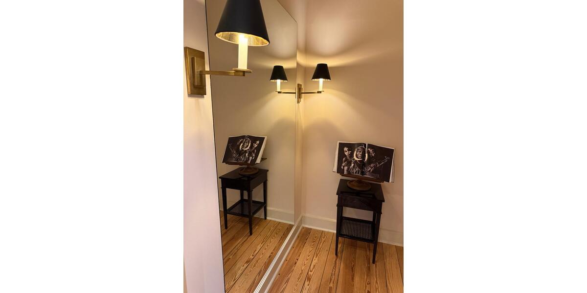 Etagenwohnung Wedel - 4 Zimmer, 169 m&sup2;, 3.890&euro; | Angebot:24535940