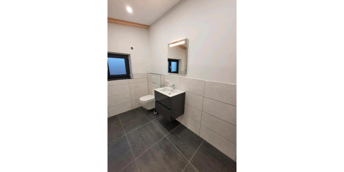 Dachgeschoßwohnung Zeitlarn - 2 Zimmer, 40 m&sup2;, 800&euro; | Angebot:24803937