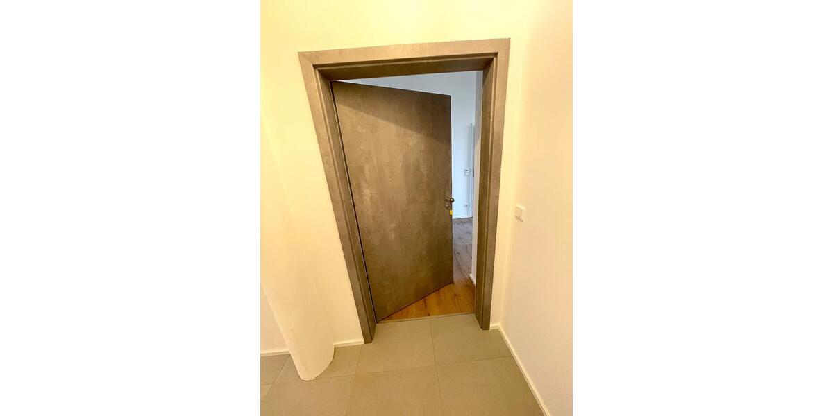 Erstbezug mit Balkon und EBK: Geschmackvolle 4-Raum-Wohnung mit g 4 zimmer