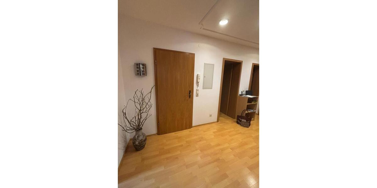 Etagenwohnung Füssen - 4 Zimmer, 124 m&sup2;, 1.300&euro; | Angebot:25918684