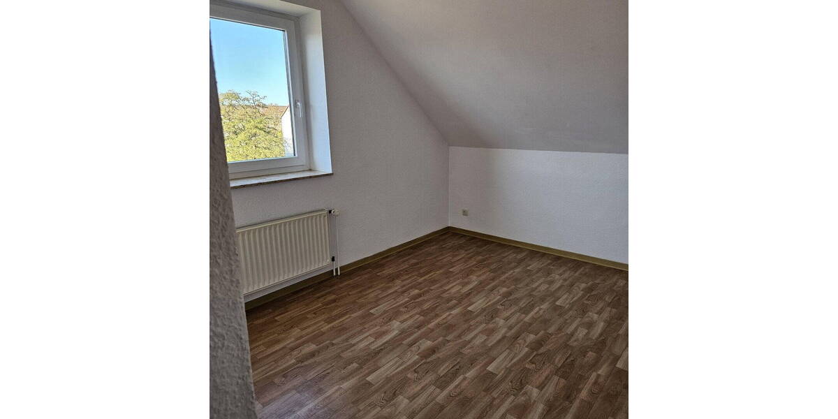 Etagenwohnung Burg - 3 Zimmer, 79 m&sup2;, 520&euro; | Angebot:26497111