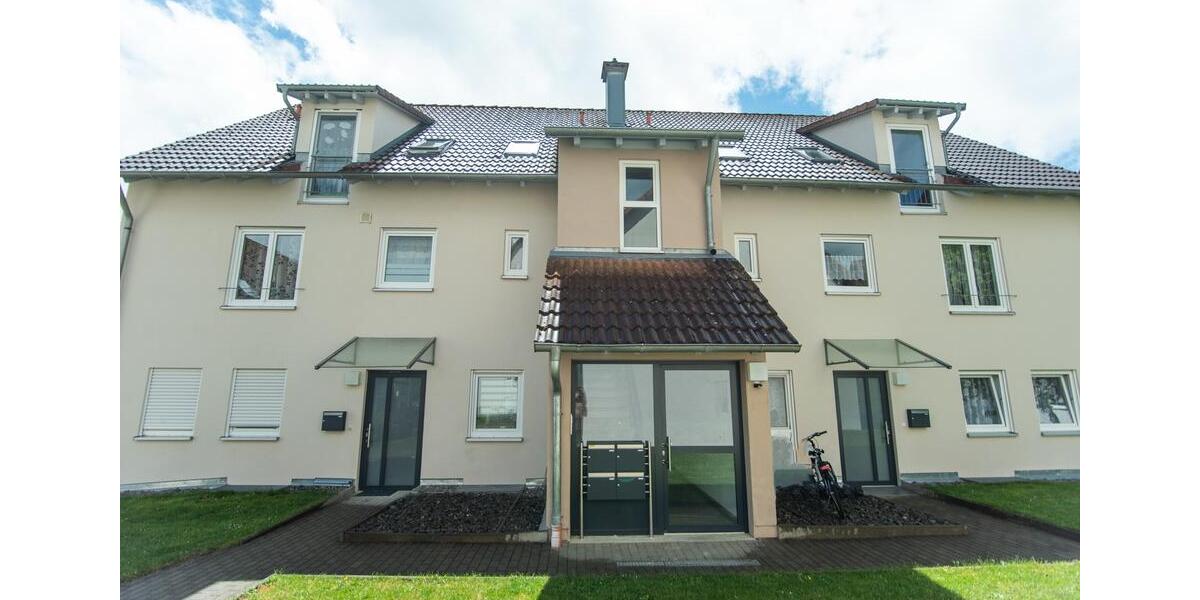 Dachgeschoßwohnung Münsingen - 3 Zimmer, 68 m&sup2;, 700&euro; | Angebot:26689050